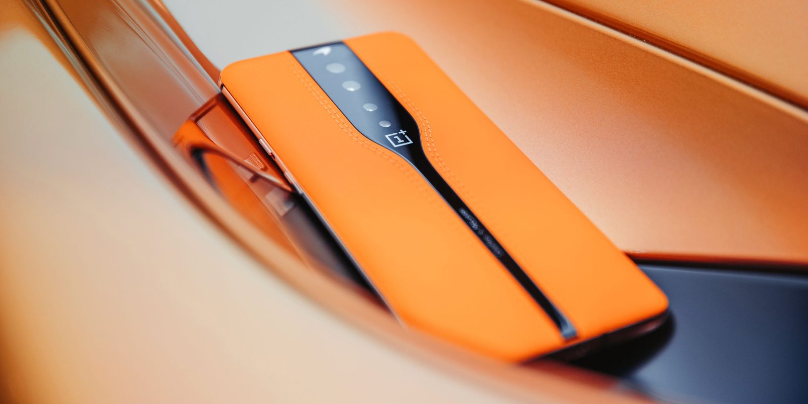 OnePlus Concept Smartphone with Electrochromic Glass 31 OnePlus Concept Phone