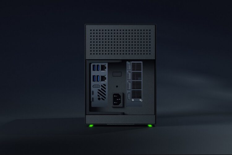razor Tomahawk ports Razer launches Tomahawk, its first desktop-style gaming PC
