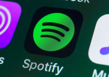 Spotify is Finally Working on Playing your Own MP3s on your Device