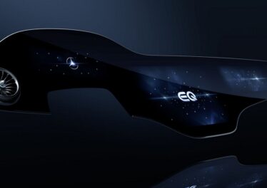 ces-2021-mercedes-display