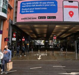 British hospitals tracking COVID-19 vaccines using blockchain technology